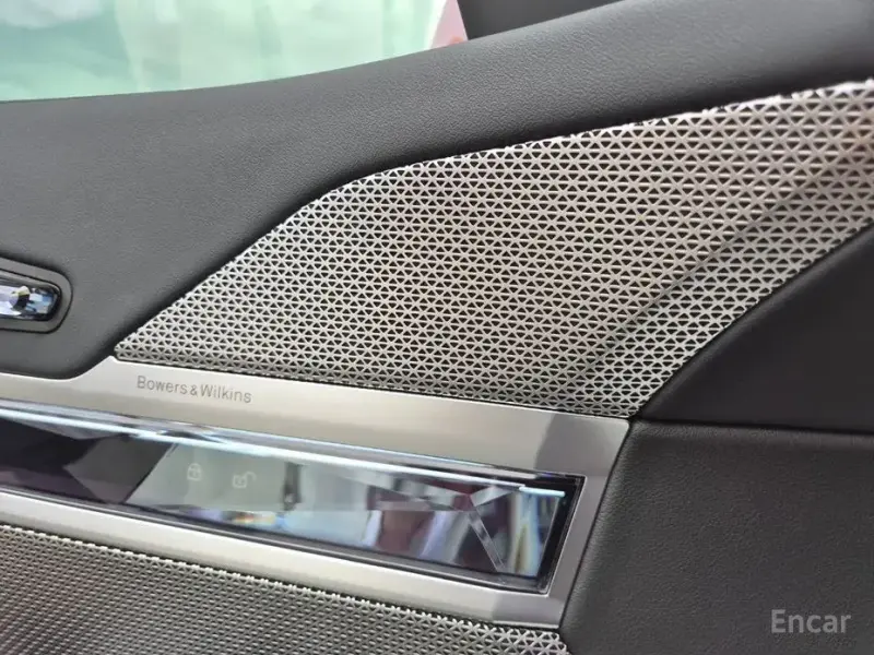 2024 BMW i7 с пробегом 24 934 км