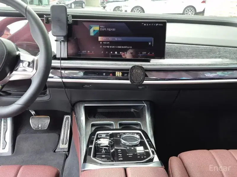 2024 BMW i7 с пробегом 24 934 км