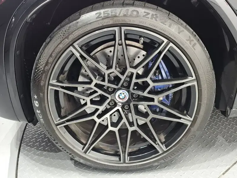 2023 BMW X5 M с пробегом 18 395 км