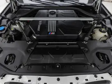 2021 BMW X5 M с пробегом 44 832 км
