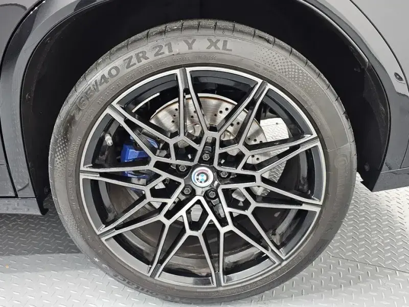 2023 BMW X5 M с пробегом 18 395 км
