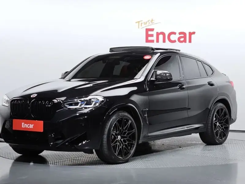 2023 BMW X5 M с пробегом 18 395 км