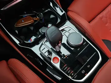 2023 BMW X5 M с пробегом 18 395 км