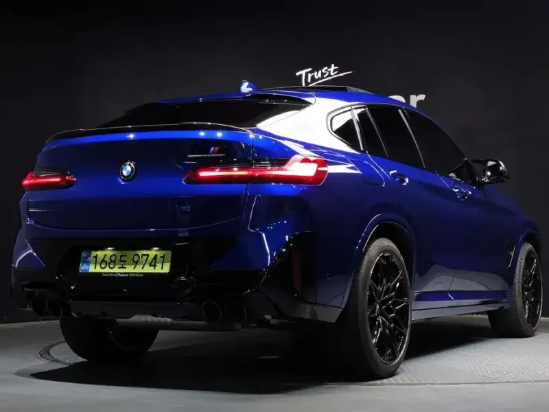 2025 BMW X5 M с пробегом 4 498 км