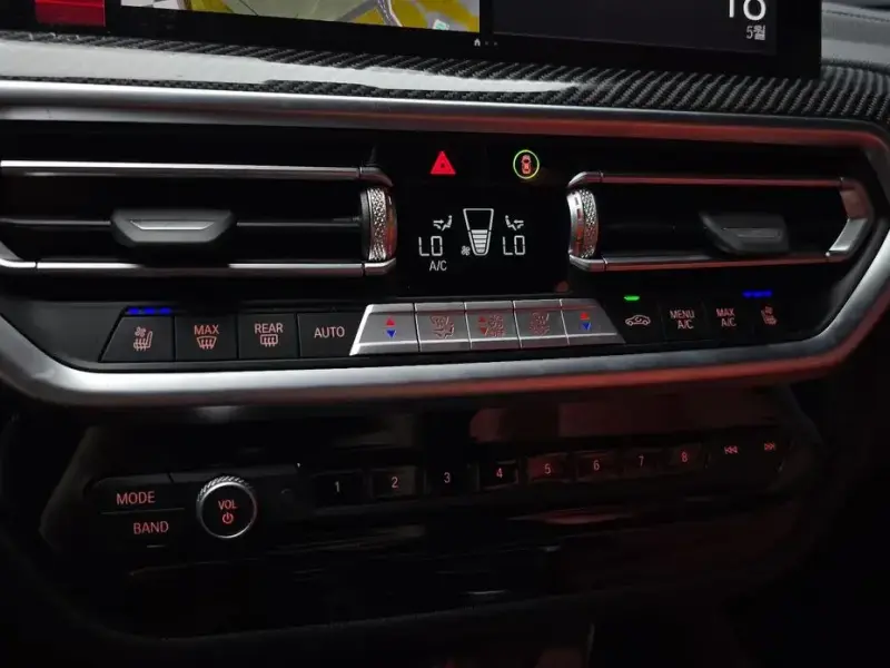 2025 BMW X5 M с пробегом 4 498 км