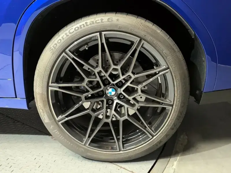 2025 BMW X5 M с пробегом 4 498 км