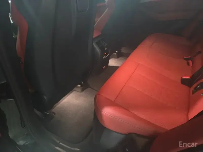 2025 BMW X5 M с пробегом 4 800 км