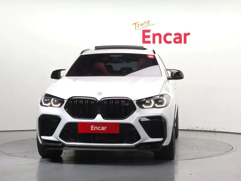 2023 BMW X6 M с пробегом 45 377 км