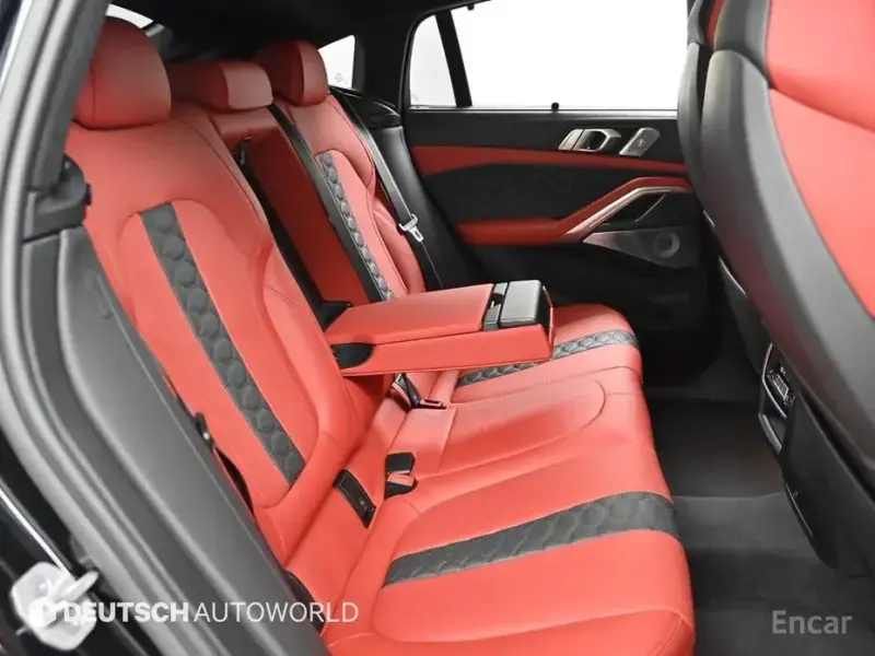 2023 BMW X6 M с пробегом 52 055 км