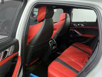 2023 BMW X6 M с пробегом 45 377 км