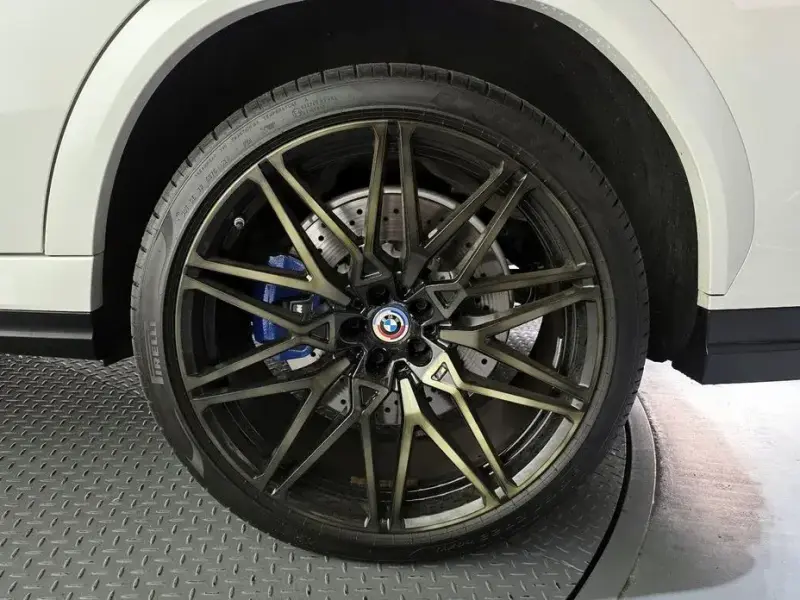 2023 BMW X6 M с пробегом 45 377 км