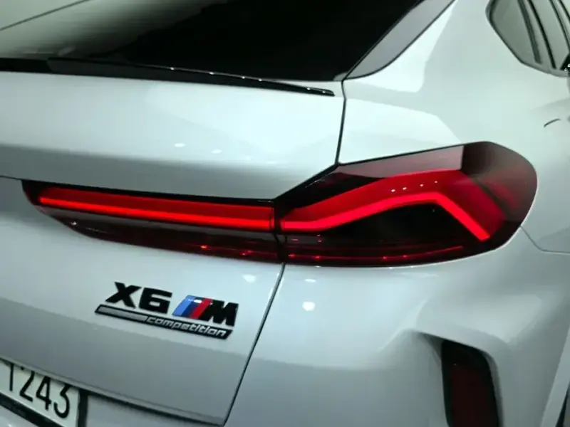 2023 BMW X6 M с пробегом 45 377 км