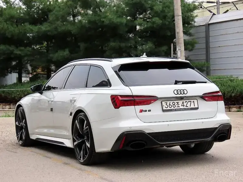 2021 Audi RS 6 с пробегом 36 270 км