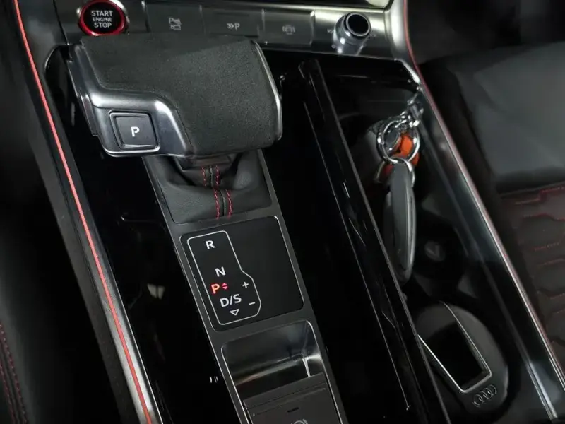 2025 Audi RS 6 с пробегом 2 645 км