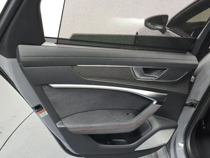2025 Audi RS 6 с пробегом 2 645 км