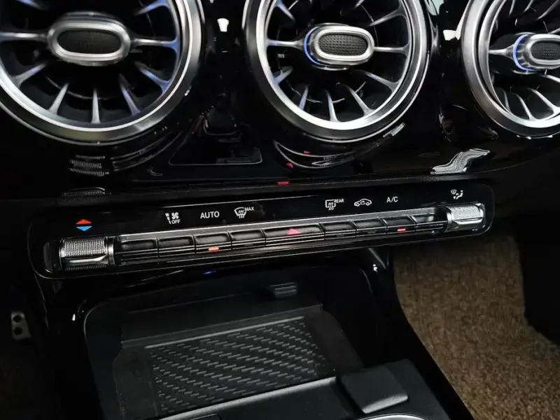 2020 Mercedes-Benz CLA с пробегом 11 618 км