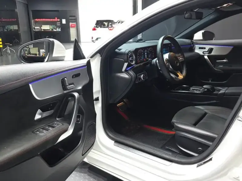 2020 Mercedes-Benz CLA с пробегом 139 563 км