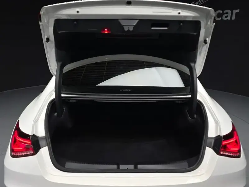 2020 Mercedes-Benz CLA с пробегом 139 563 км