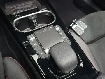 2023 Mercedes-Benz CLA с пробегом 18 836 км