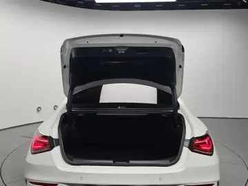 2023 Mercedes-Benz CLA с пробегом 18 836 км