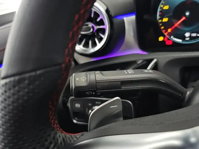 2023 Mercedes-Benz CLA с пробегом 18 836 км