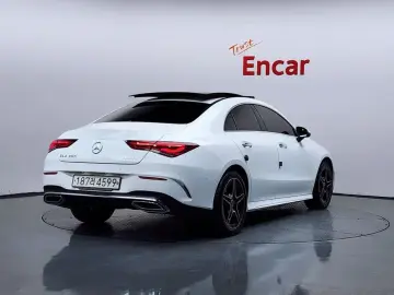 2022 Mercedes-Benz CLA с пробегом 18 146 км