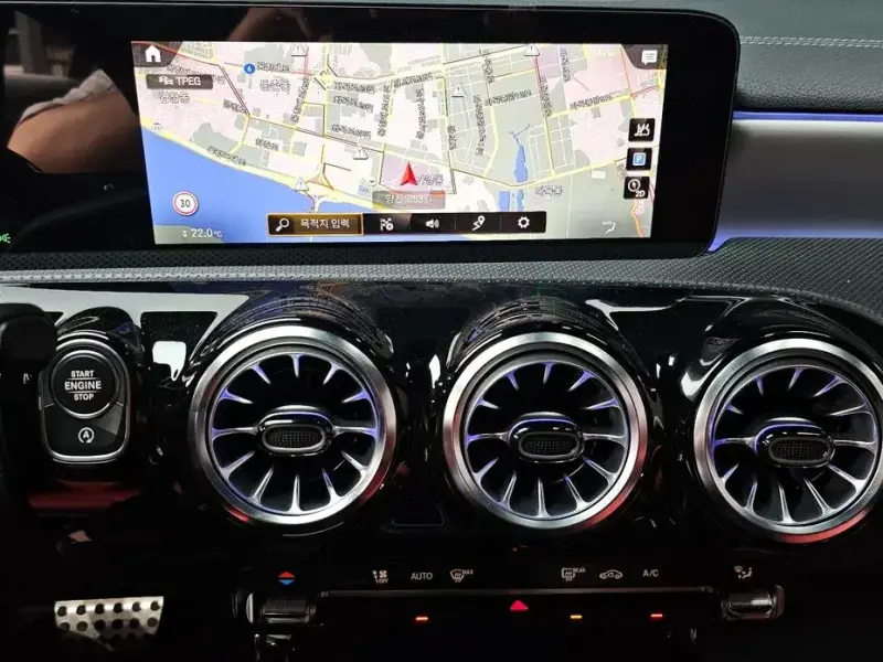 2023 Mercedes-Benz CLA с пробегом 25 481 км