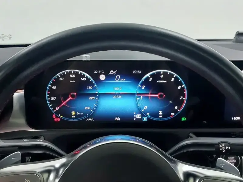 2023 Mercedes-Benz CLA с пробегом 33 737 км