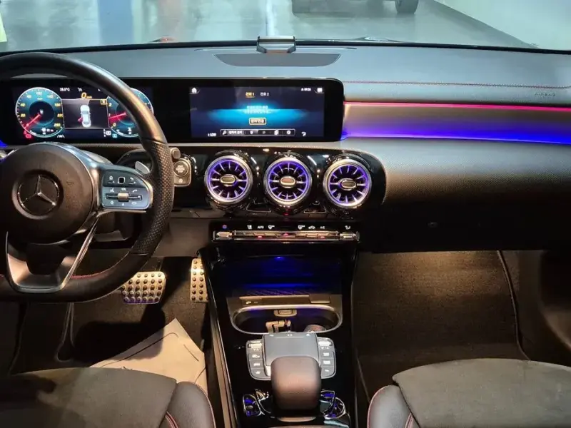 2021 Mercedes-Benz CLA с пробегом 50 487 км