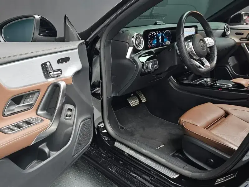 2021 Mercedes-Benz CLA с пробегом 17 996 км