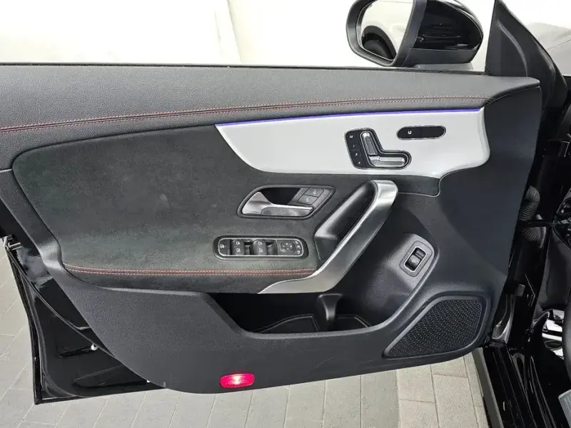 2023 Mercedes-Benz CLA с пробегом 37 501 км