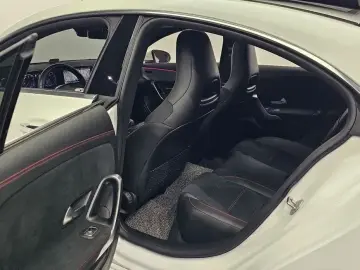 2022 Mercedes-Benz CLA с пробегом 35 944 км