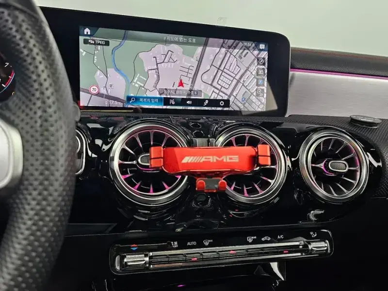 2022 Mercedes-Benz CLA с пробегом 35 944 км