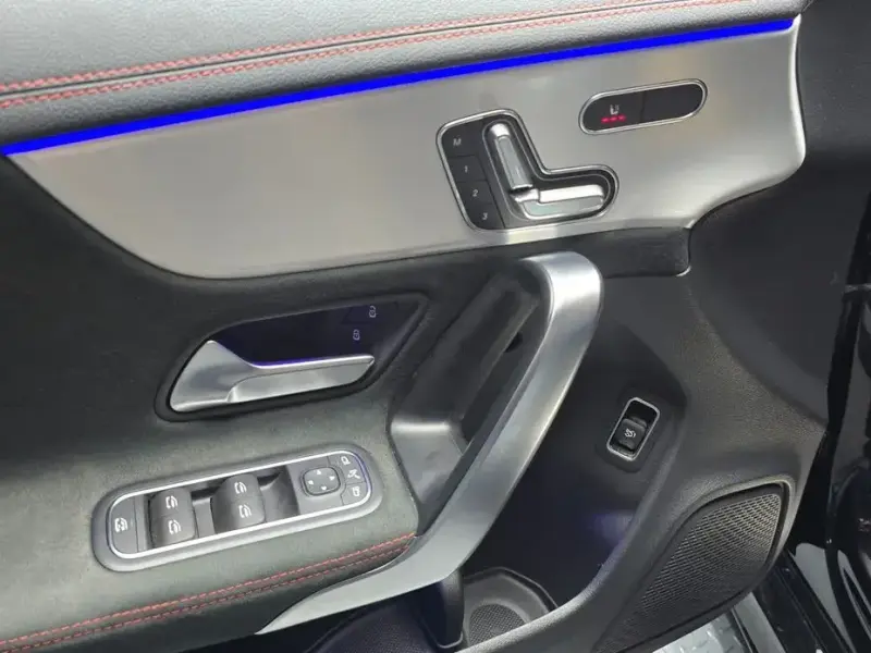 2023 Mercedes-Benz CLA с пробегом 55 962 км