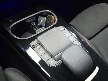 2023 Mercedes-Benz CLA с пробегом 55 962 км