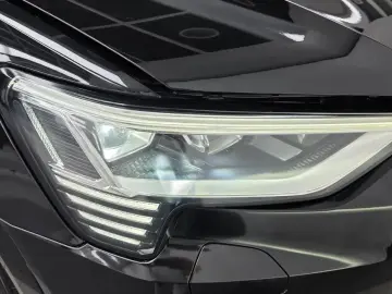 2023 Audi e-tron с пробегом 42 173 км