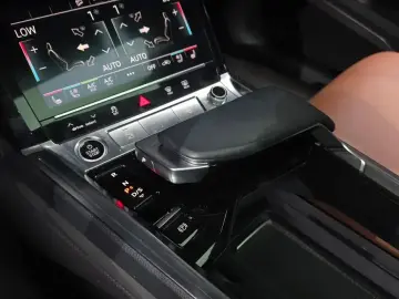2021 Audi e-tron с пробегом 148 197 км