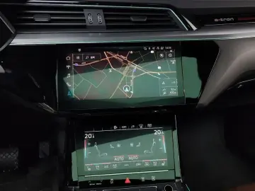 2021 Audi e-tron с пробегом 141 496 км