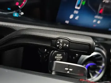 2025 Mercedes-Benz CLA с пробегом 13 995 км