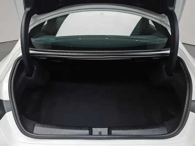 2025 Mercedes-Benz CLA с пробегом 13 995 км