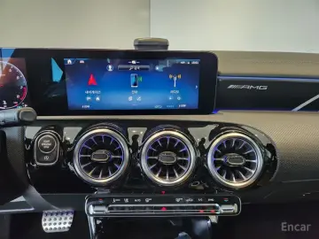 2025 Mercedes-Benz CLA с пробегом 120 км