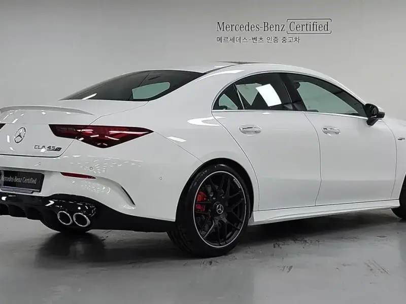 2025 Mercedes-Benz CLA с пробегом 15 км