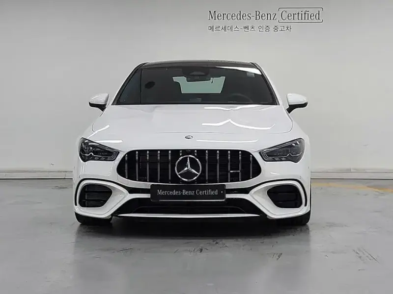 2025 Mercedes-Benz CLA с пробегом 15 км