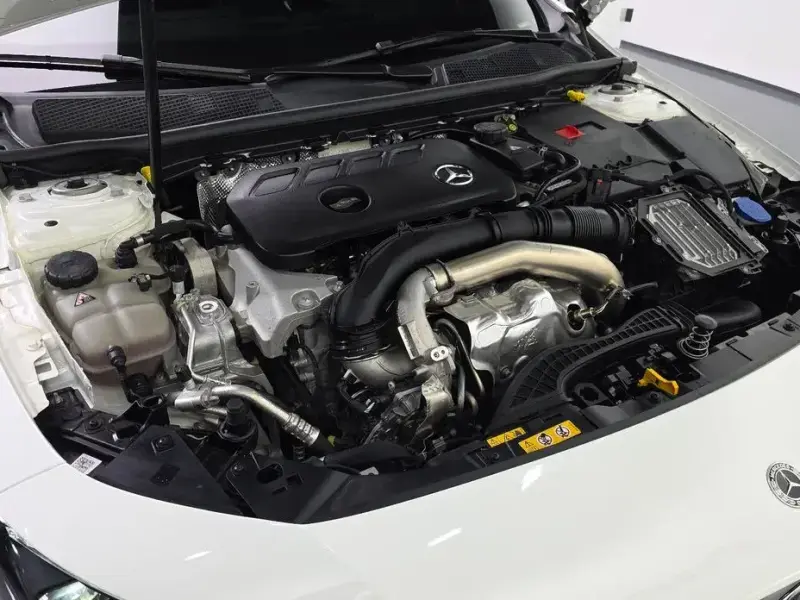 2024 Mercedes-Benz CLA с пробегом 33 907 км