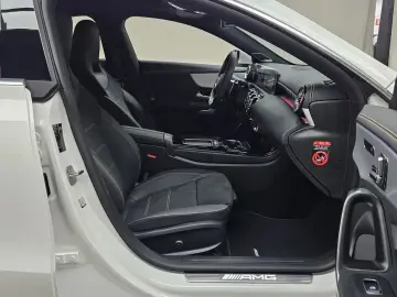 2025 Mercedes-Benz CLA с пробегом 2 585 км