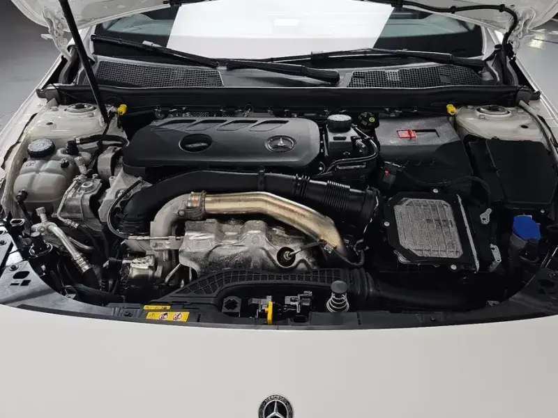 2025 Mercedes-Benz CLA с пробегом 13 995 км