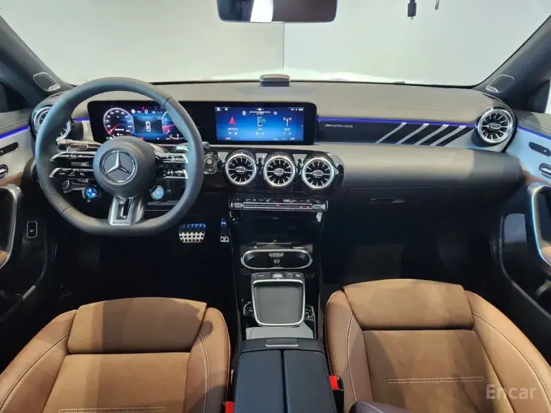 2025 Mercedes-Benz CLA с пробегом 120 км