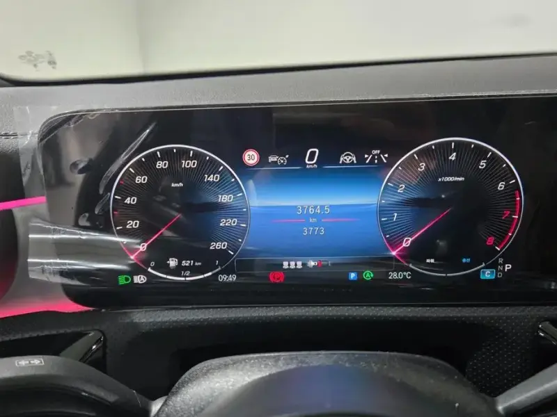 2025 Mercedes-Benz CLA с пробегом 3 773 км