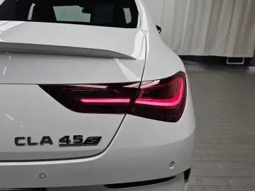 2025 Mercedes-Benz CLA с пробегом 2 585 км