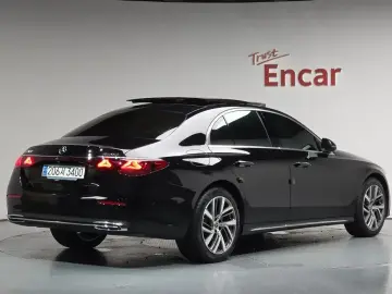 2024 Mercedes-Benz E-Класс с пробегом 67 366 км
